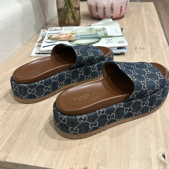 Gucci Sandals - Picture 3 of 4